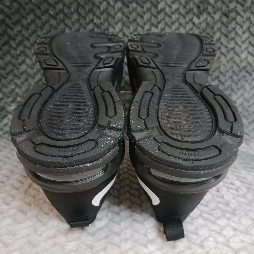 Nike Air Max Fire Black White GS Casual Sneakers Shoes Size 6Y Women's 7.5